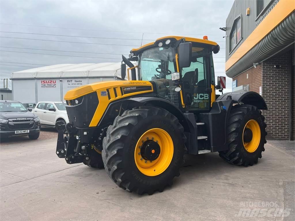 JCB 4220 Traktoren