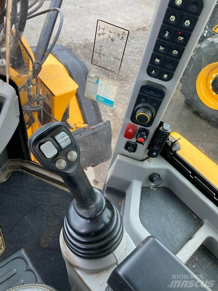 JCB 435S Teleskoplader für Landwirtschaft