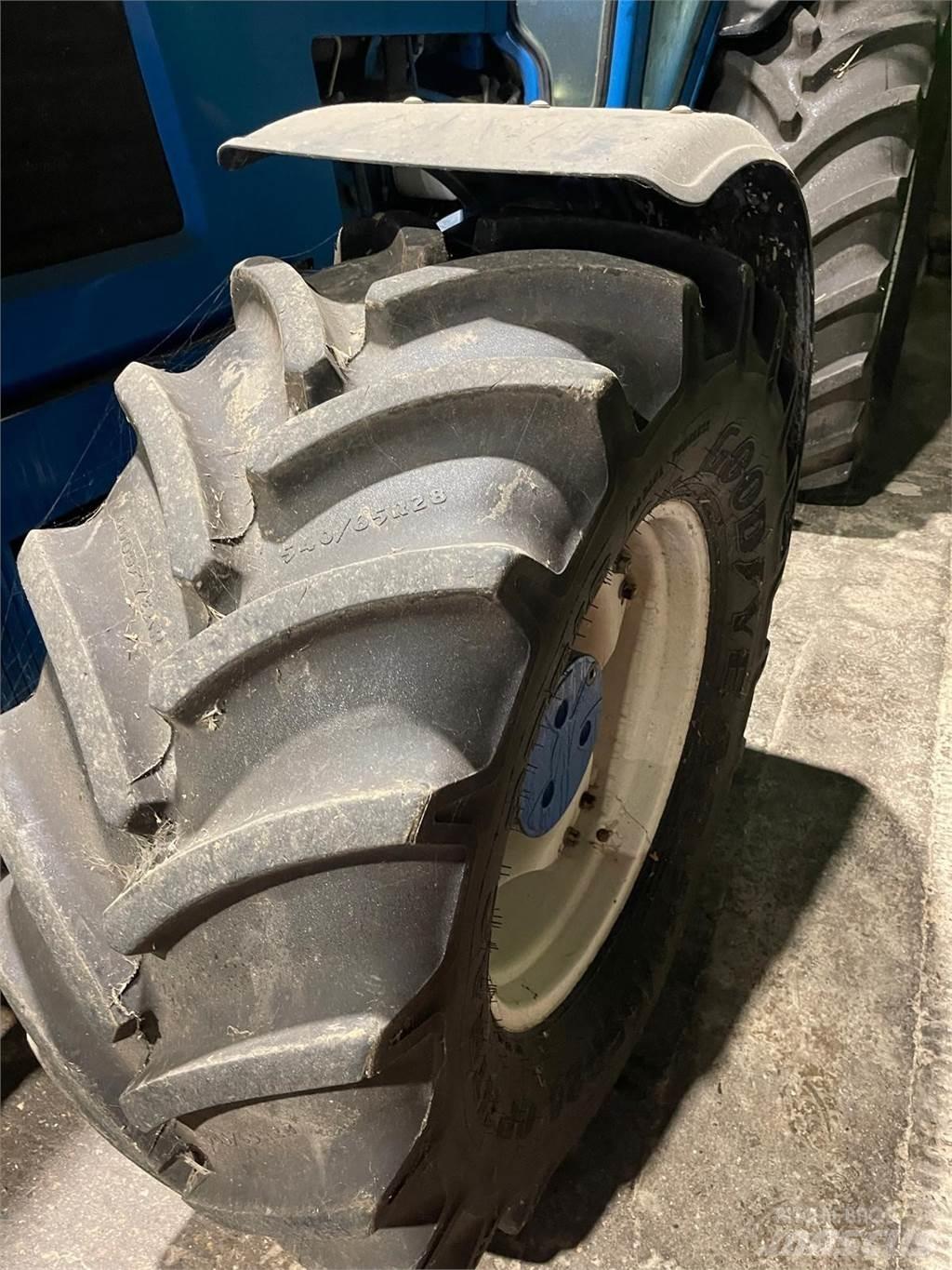 Ford 8730 Traktoren