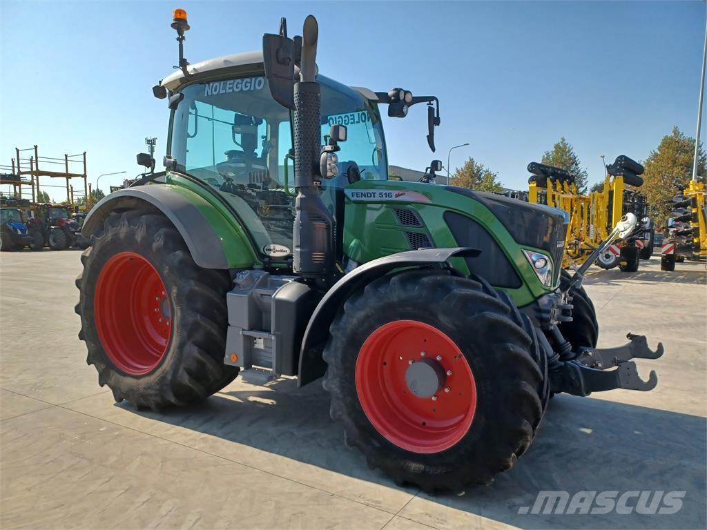 Fendt 516 S4 Traktoren