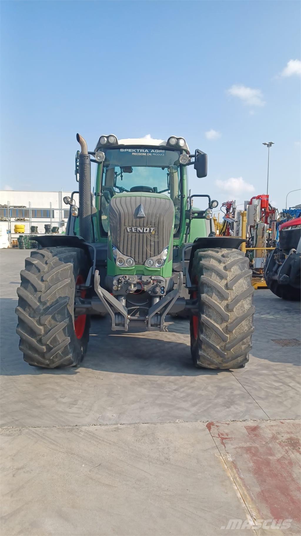 Fendt 828 SCR Traktoren