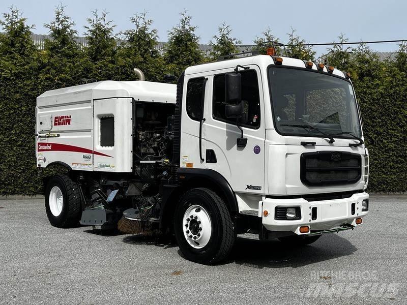 Autocar Xpert Kehrmaschine