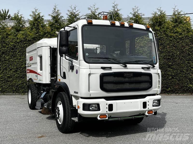Autocar Xpert Kehrmaschine
