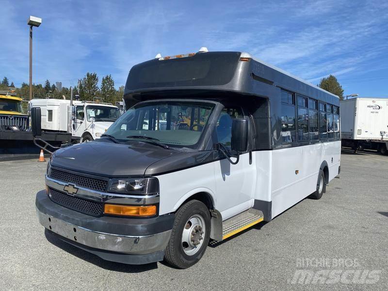 Chevrolet Express Minibusse