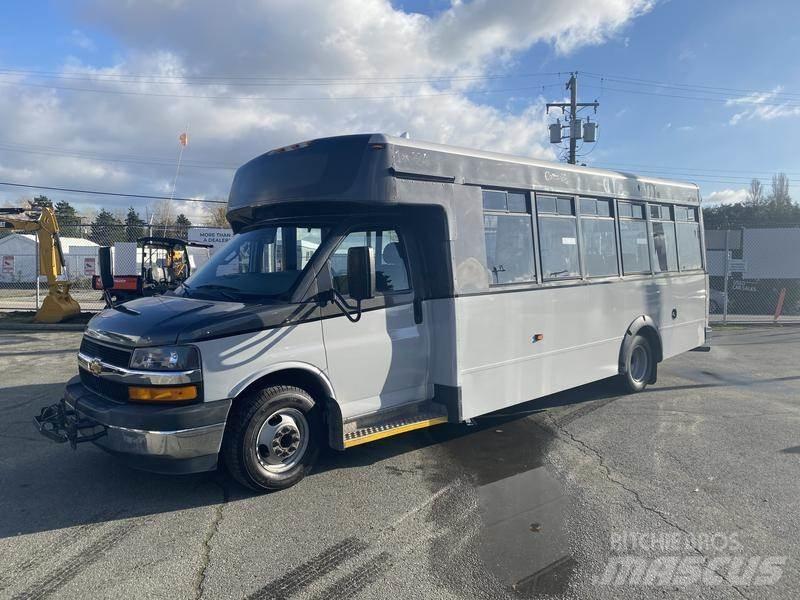 Chevrolet Express Minibusse