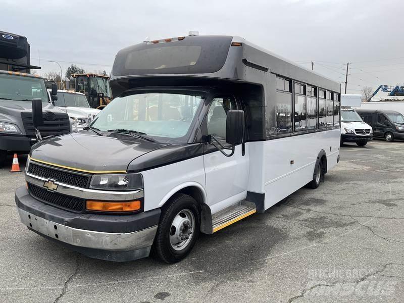 Chevrolet Express Minibusse