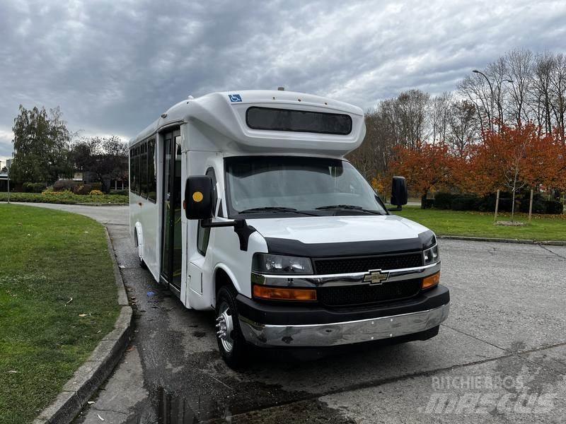 Chevrolet Express Minibusse