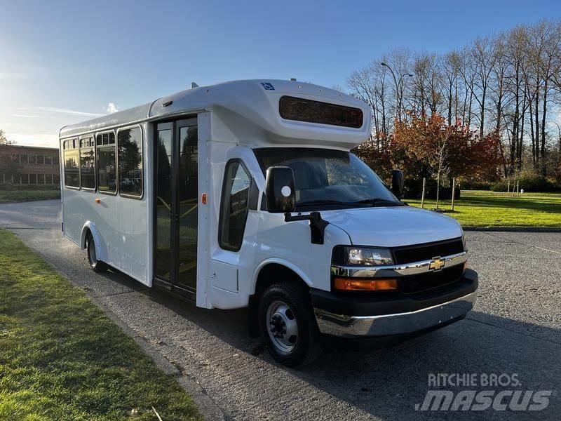 Chevrolet Express Minibusse