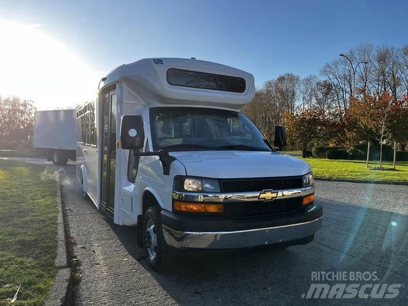 Chevrolet Express Minibusse