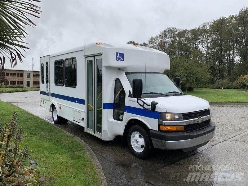 Chevrolet Express Minibusse