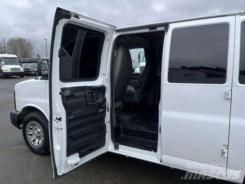 Chevrolet Express Lieferwagen