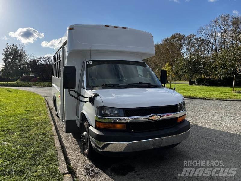 Chevrolet Express Minibusse