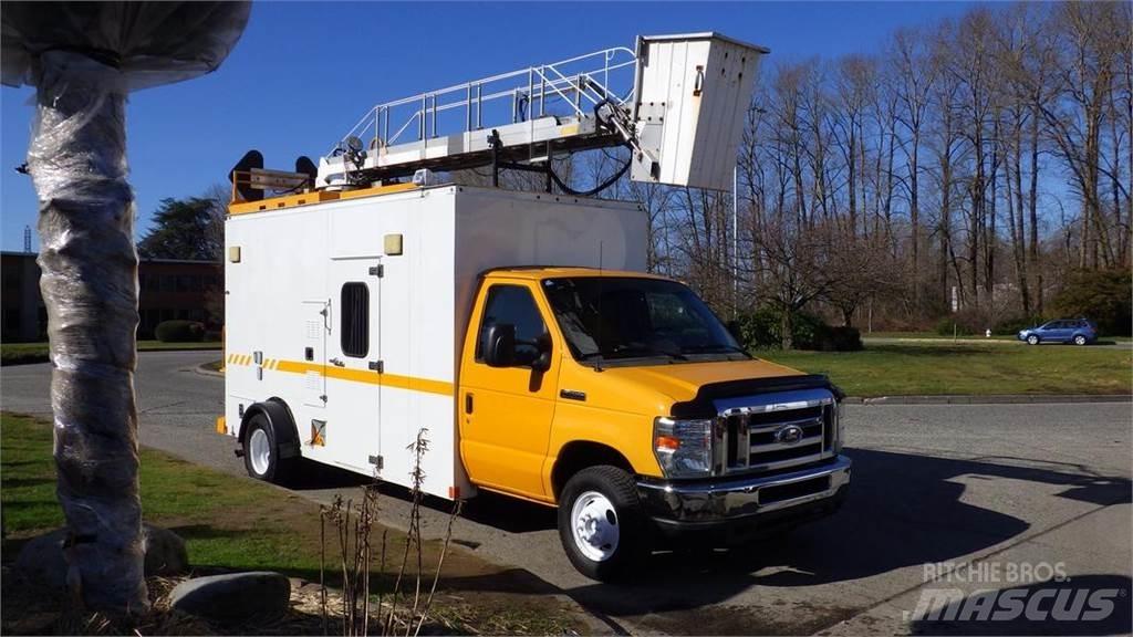 Ford Econoline Andere Fahrzeuge