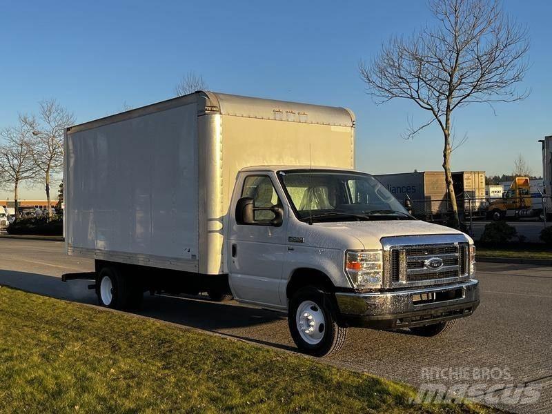 Ford Econoline Lieferwagen