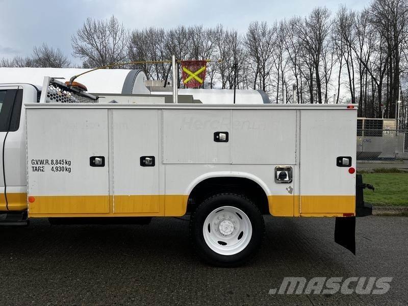 Ford F-550 Kommunal-Sonderfahrzeuge