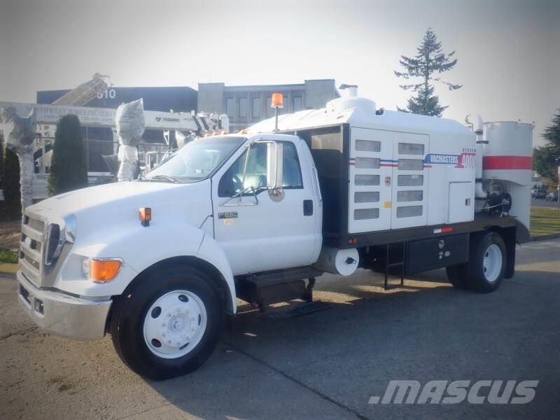 Ford F-650 Saug- und Druckwagen