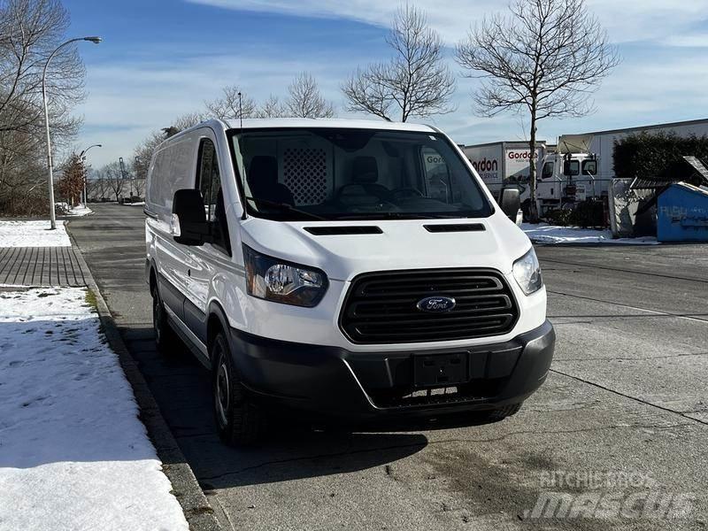 Ford Transit Lieferwagen