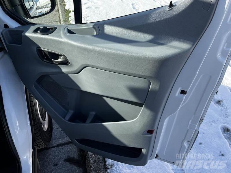Ford Transit Lieferwagen