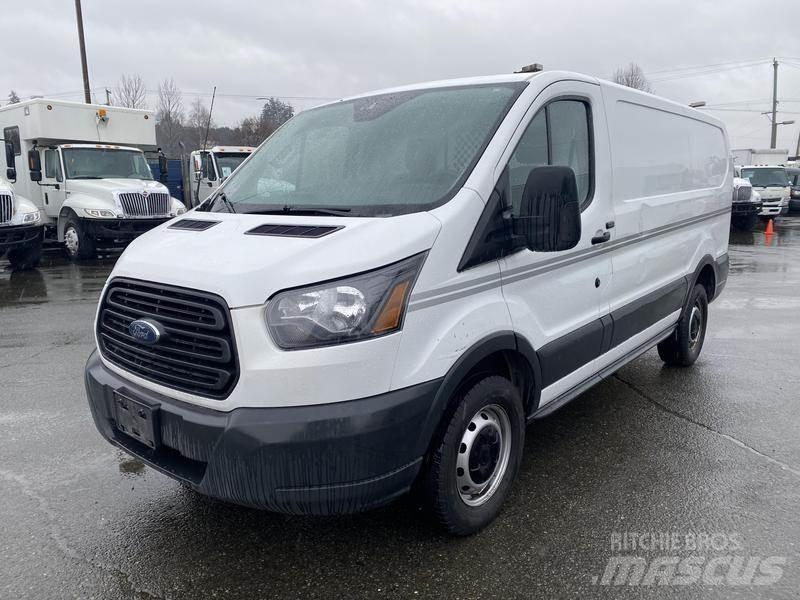 Ford Transit Lieferwagen