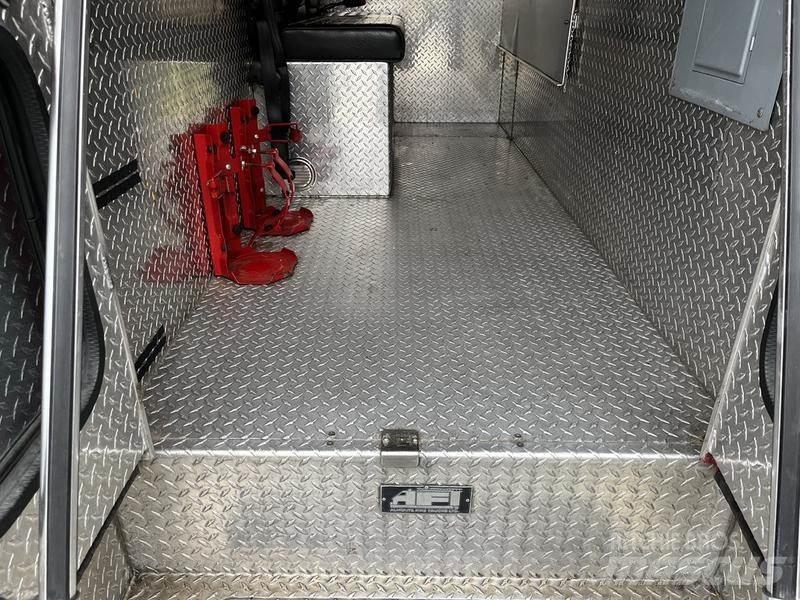 Freightliner FL70 Kommunal-Sonderfahrzeuge
