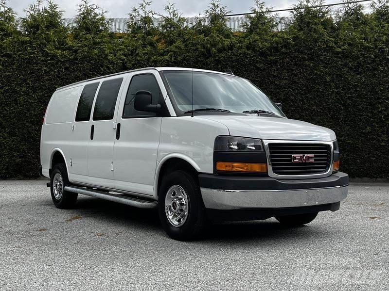 GMC Savana Lieferwagen