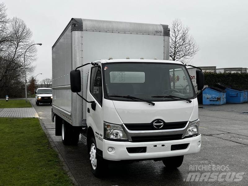 Hino 195 Lieferwagen