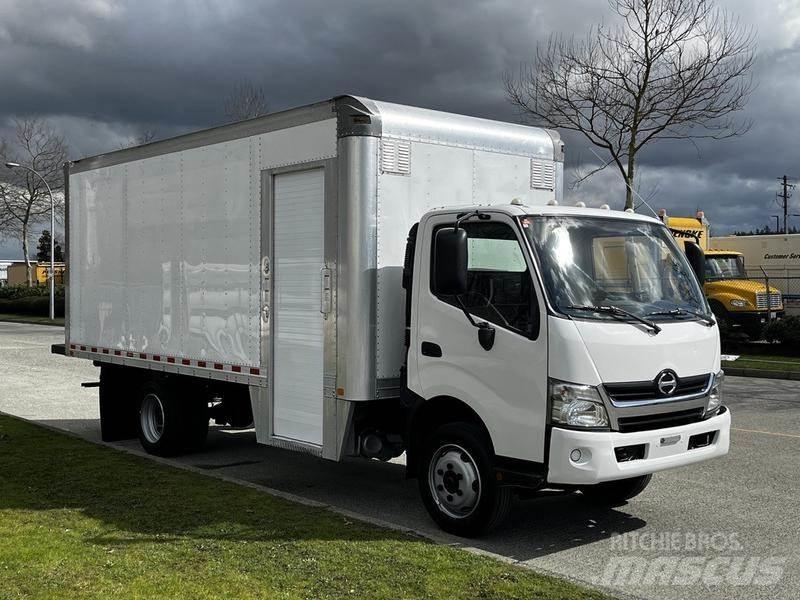 Hino 195 Lieferwagen