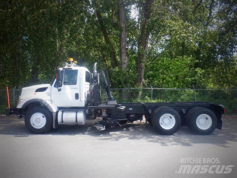 International 7400 Wechselfahrgestell