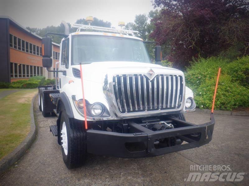 International 7400 Wechselfahrgestell