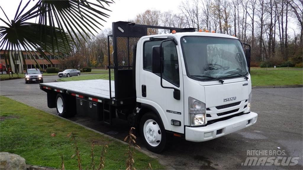 Isuzu NPR Pritschenwagen/Pritschenwagen mit Seitenklappe