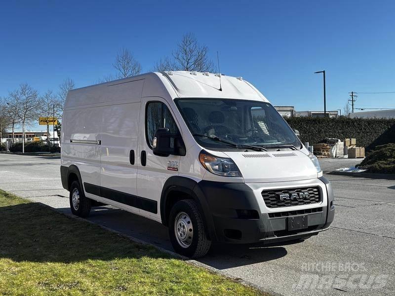 RAM Promaster Lieferwagen