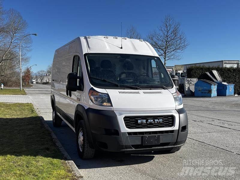 RAM Promaster Lieferwagen