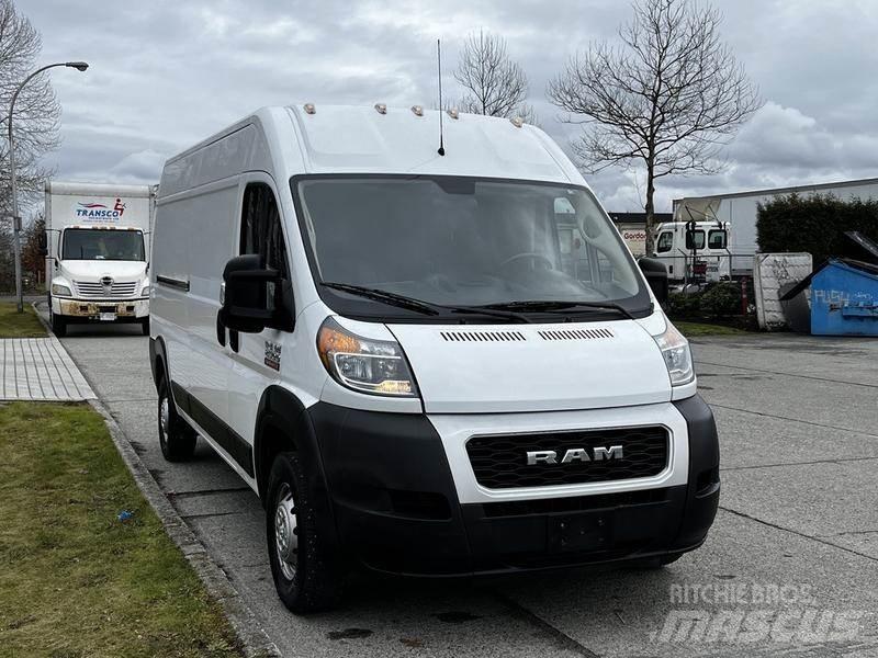 RAM Promaster Lieferwagen