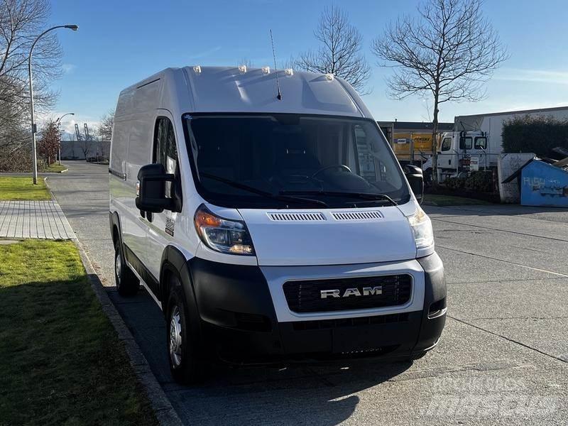 RAM Promaster Lieferwagen