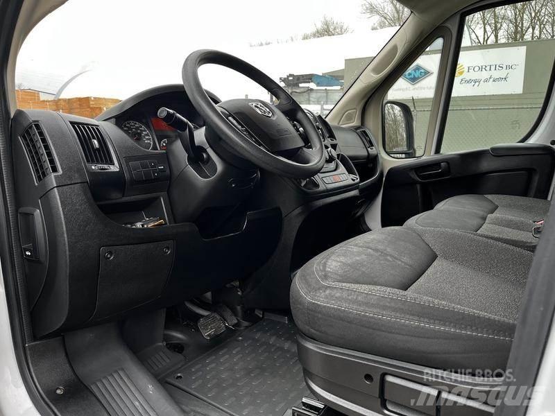 RAM Promaster Lieferwagen