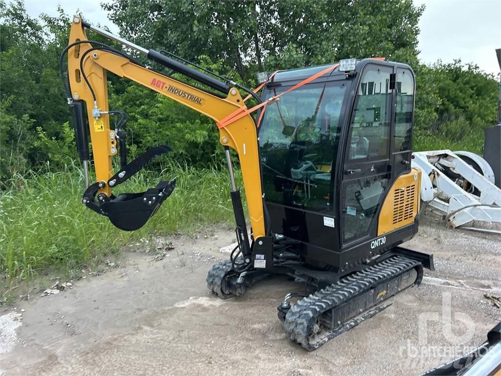 AGT QNT30 Minibagger < 7t