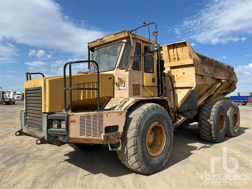 Bell B30C Dumper - Knickgelenk