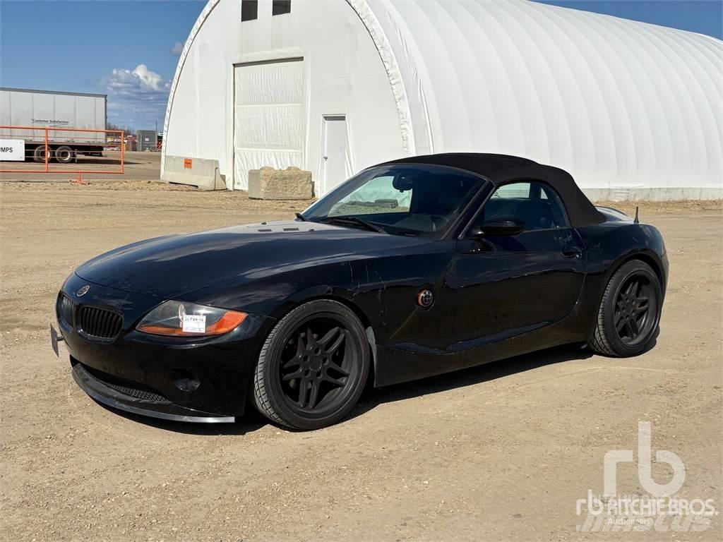BMW Z4 PKWs