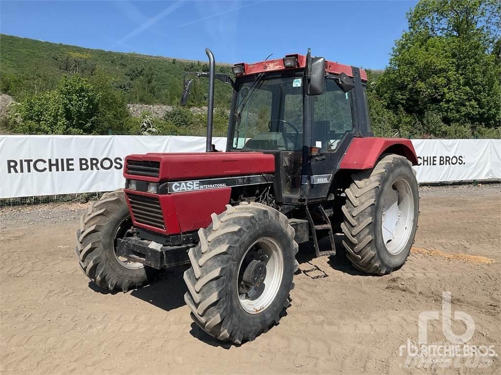 Case IH 956XL Traktoren