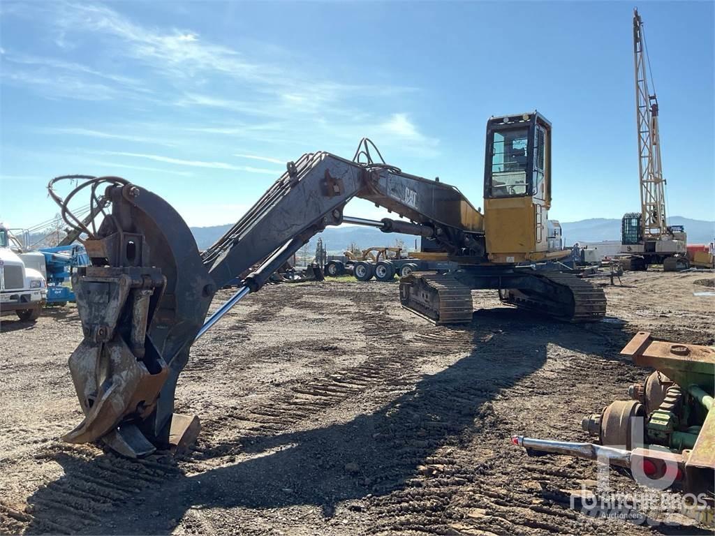 CAT 322BLL Gelenkausleger Lader