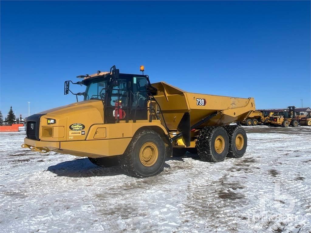 CAT 730 Dumper - Knickgelenk