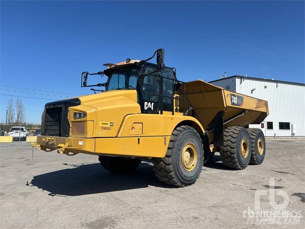 CAT 740GC Dumper - Knickgelenk