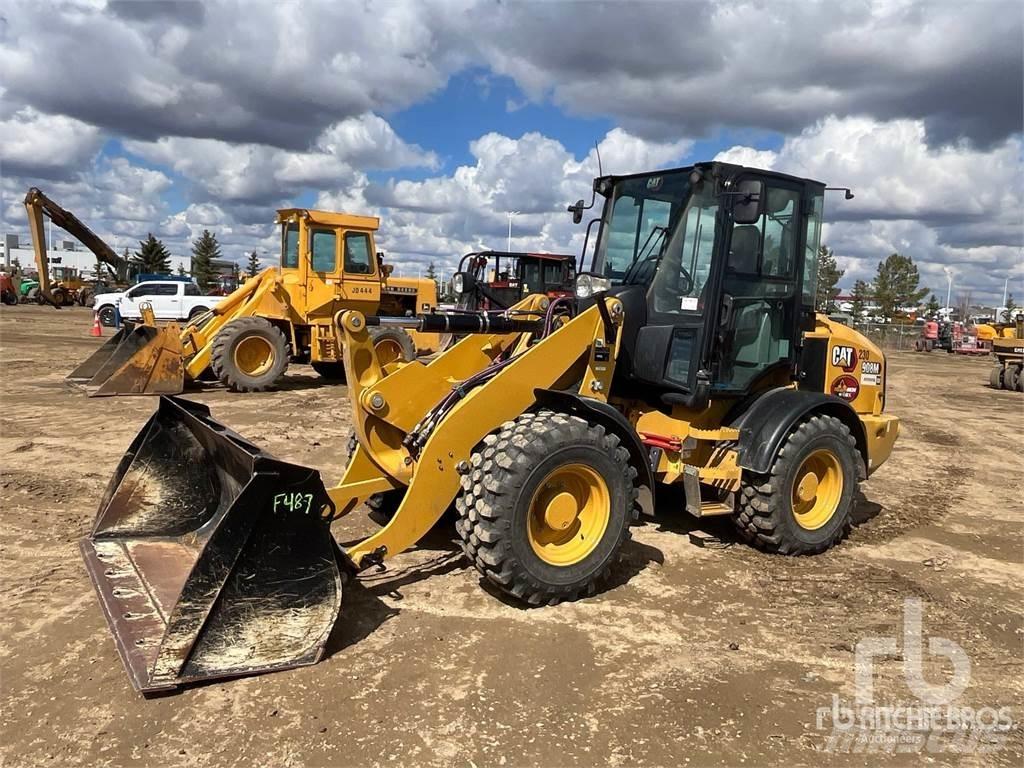 CAT 908M Radlader
