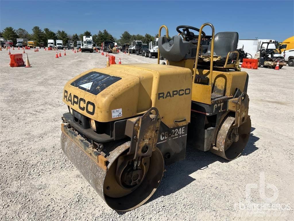 CAT CB224E Tandemwalzen