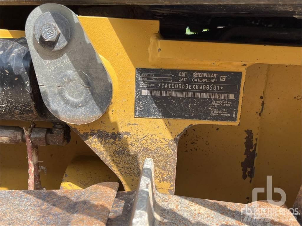 CAT D3 Bulldozer