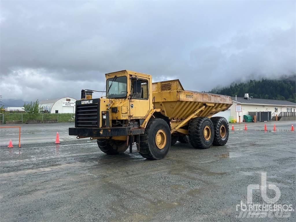 CAT D350C Dumper - Knickgelenk