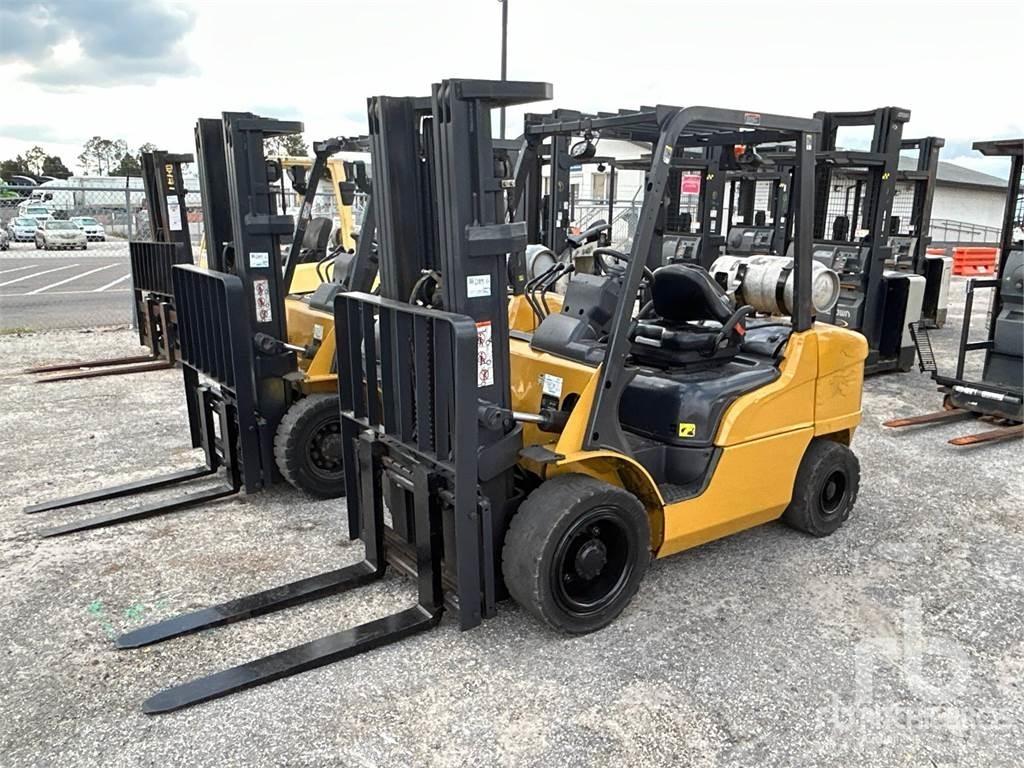 CAT GP30N Diesel heftrucks