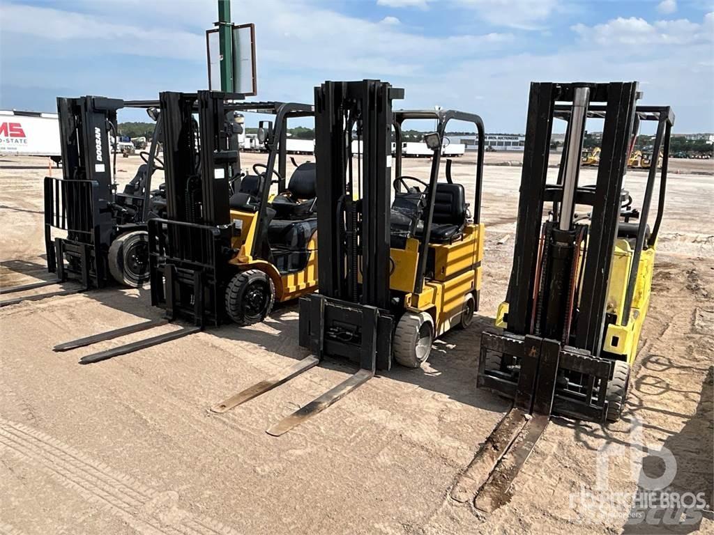 CAT T30D Diesel heftrucks