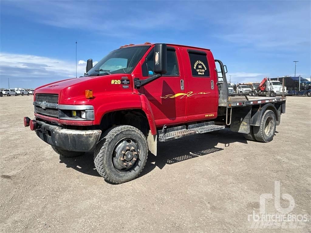 Chevrolet C5500 Pritschenwagen/Pritschenwagen mit Seitenklappe