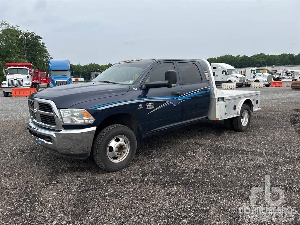 Dodge 3500 Pritschenwagen/Pritschenwagen mit Seitenklappe